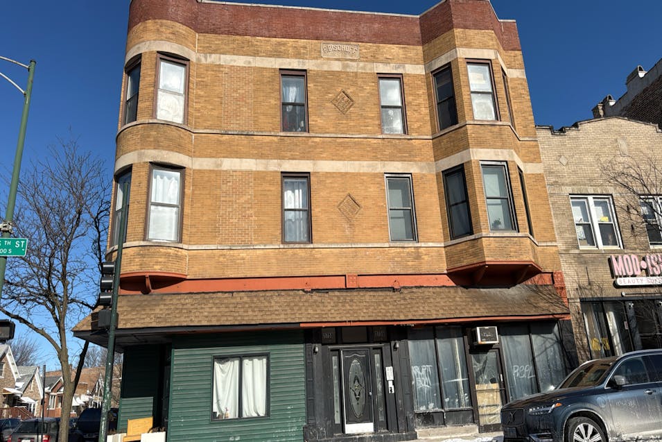 1756 West 35th Street Apartment 3r Chicago, IL 60609, Cook County