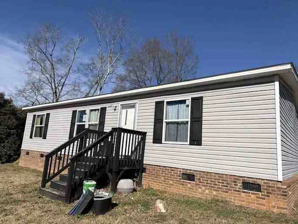 105 Hunter St Lancaster, SC 29720, Lancaster County