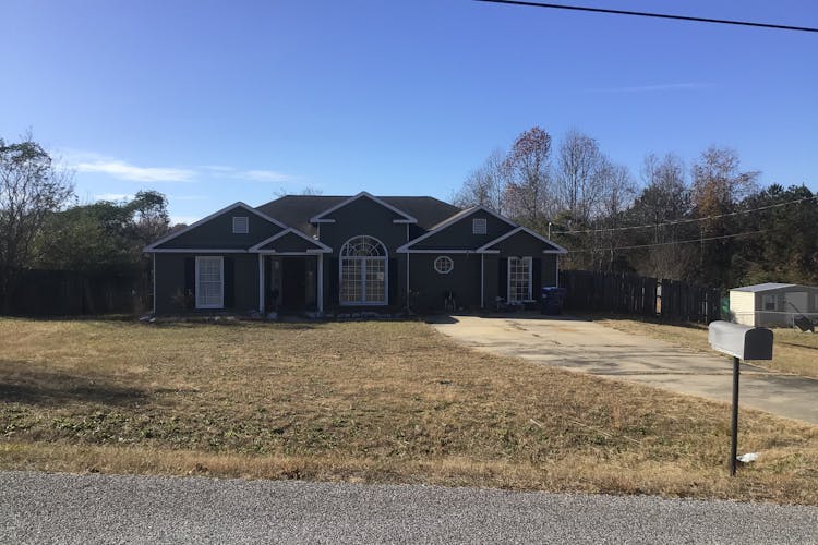 32 Lee Rd 2095 Phenix City, AL 36870, Lee County