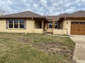 Rebecca Ct, Schaumburg, IL 60193