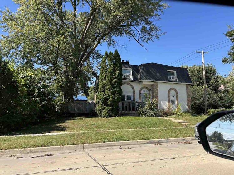 109 S D St Indianola, IA 50125, Warren County