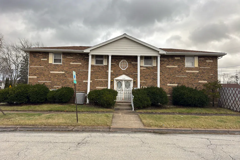 1450 Hirsch Ave Calumet City, IL 60409, Cook County