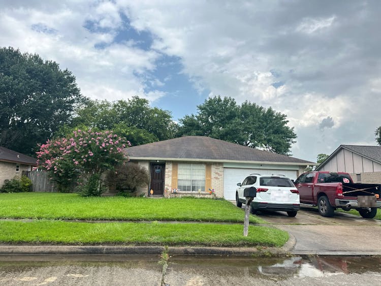 3901 Clover Ln Deer Park, TX 77536, Harris County