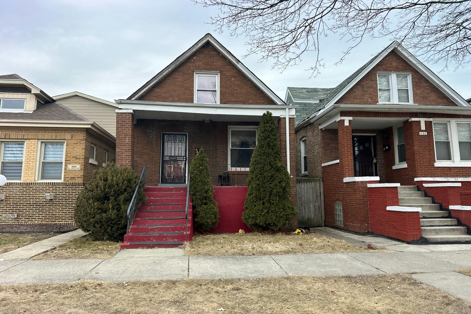 88th St, Chicago, IL 60619
