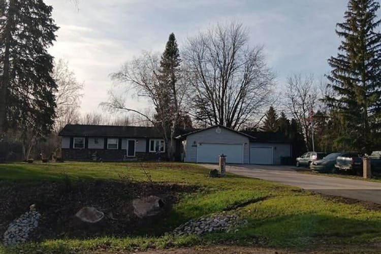 7925 Trinklein Rd Saginaw, MI 48609, Saginaw County