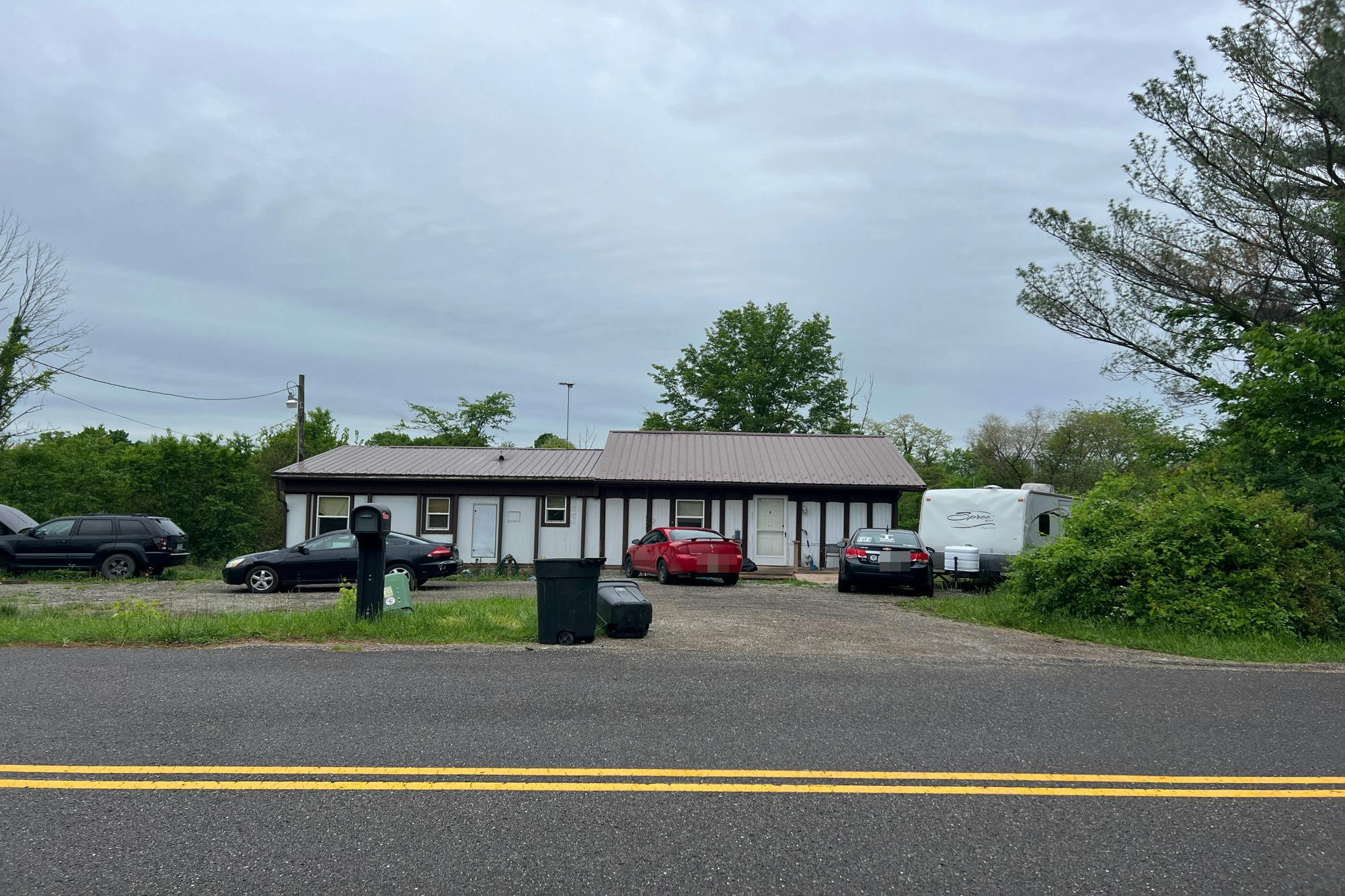 Ridge Rd, Zanesville, OH 43701