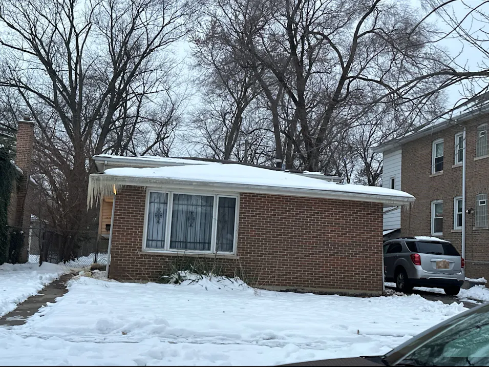 11820 S Hale Ave Chicago, IL 60643, Cook County