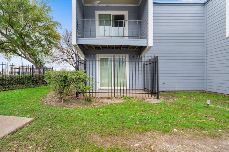 5625 Antoine Dr # 305 Houston, TX 77092, Harris County