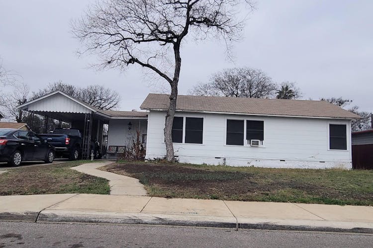 2663 W Mulberry Ave San Antonio, TX 78228, Bexar County