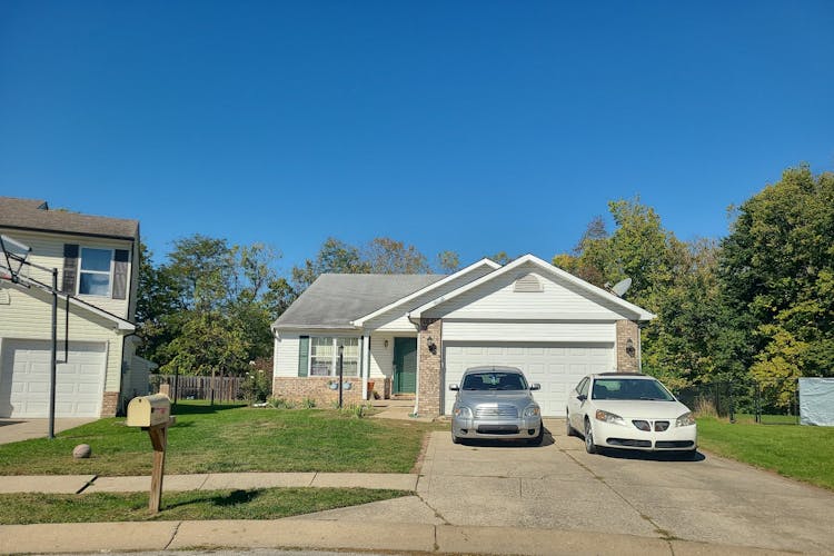 4064 Waterfield Drive Indianapolis, IN 46235, Marion County