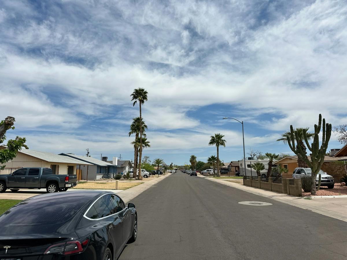 Lisbon Ln, Phoenix, AZ 85053
