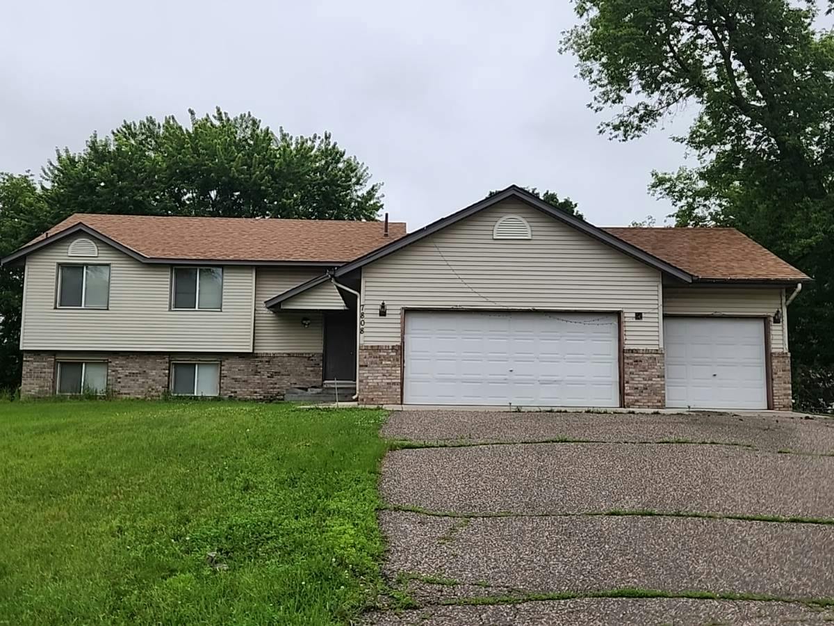 Sunkist Blvd, Minneapolis, MN 55444 #1