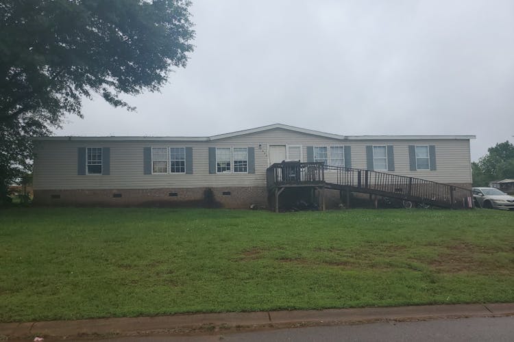 706 Sapphire Ct Inman, SC 29349, Spartanburg County