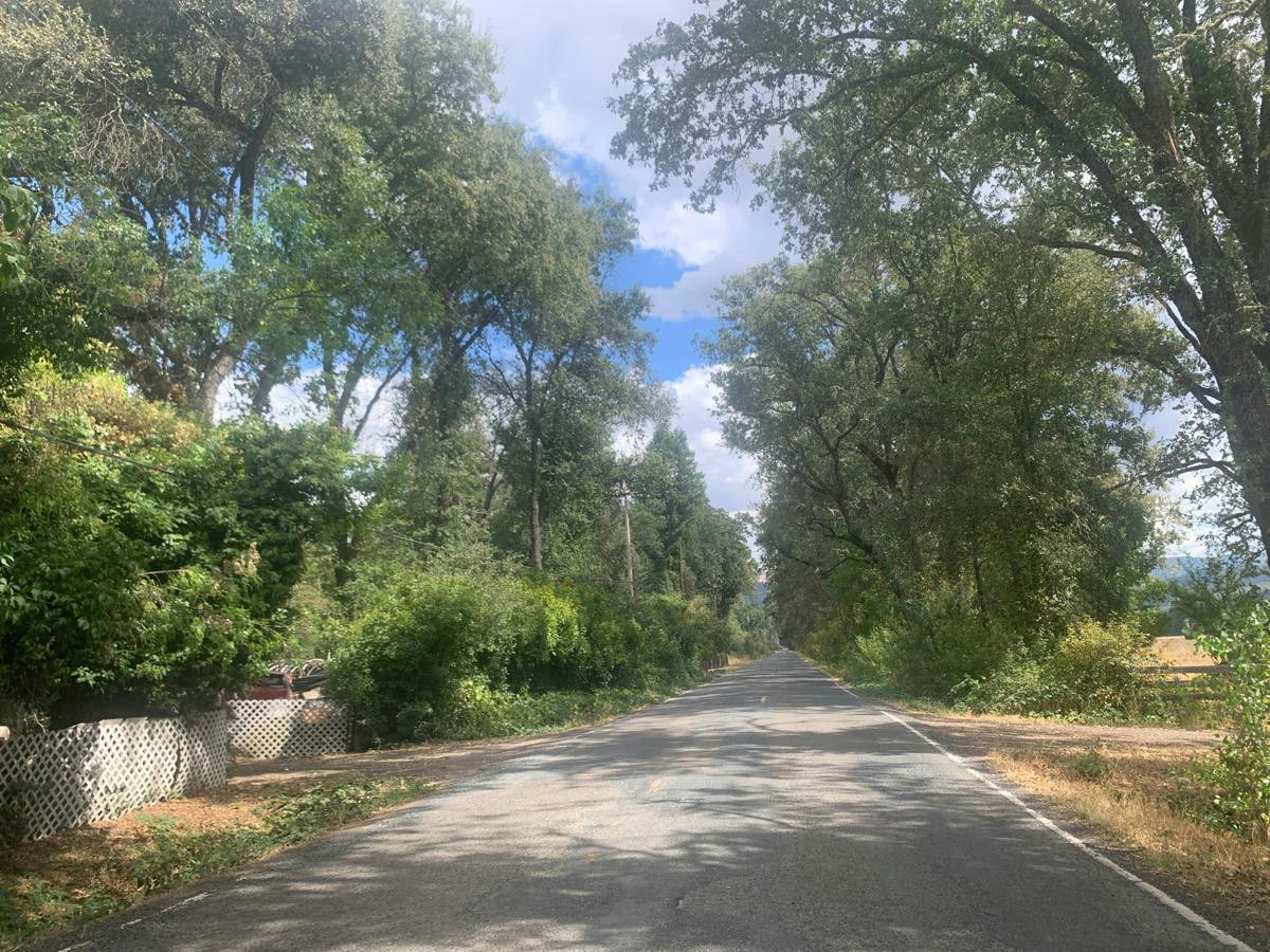 Fairbanks Ln, Covelo, CA 95428