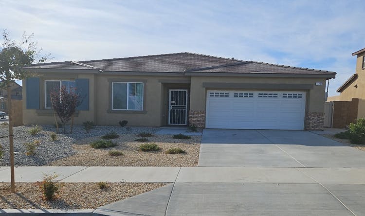 14251 Fir St Hesperia, CA 92344, San Bernardino County