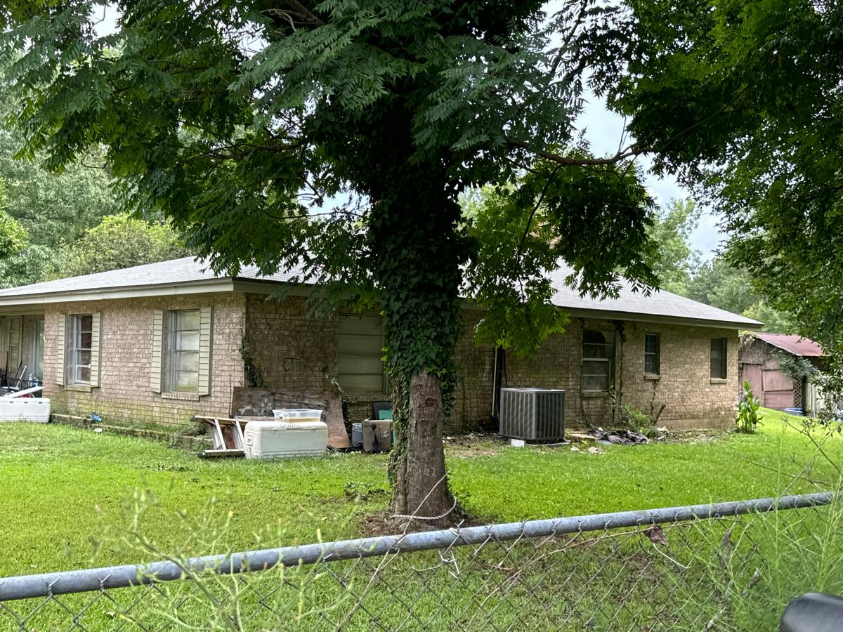 Briggs Rd, Pollock, LA 71467