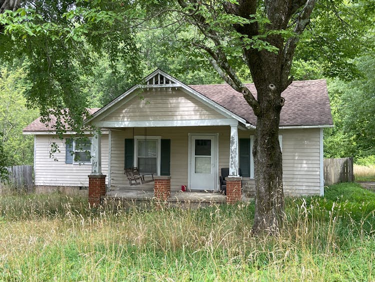 712 Westside Drive Winschester, TN 37398, Franklin County