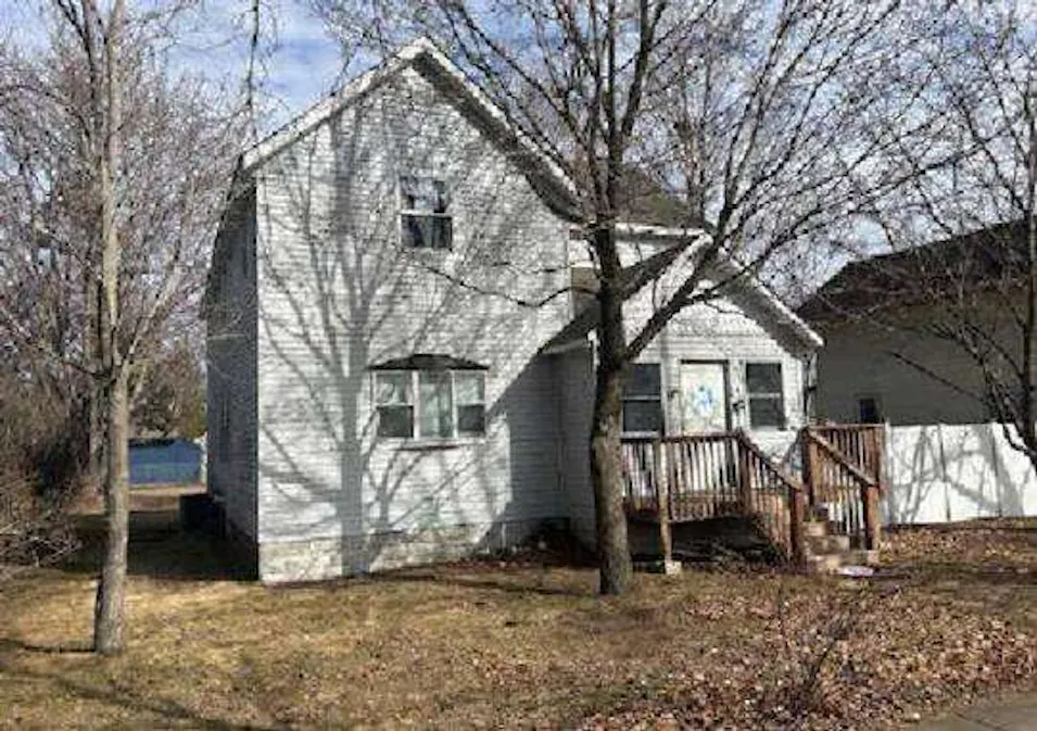 618 N 8th St Brainerd, MN 56401, Crow Wing County