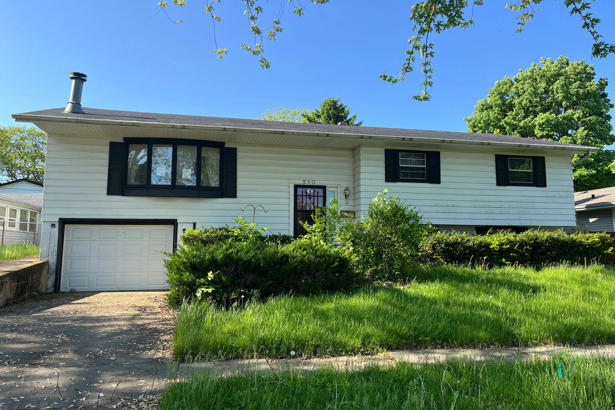 10th St, Belvidere, IL 61008 #1