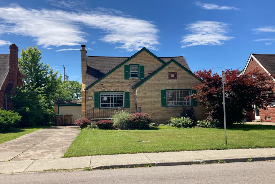 69 Campbell Road Cheektowaga, NY 14215, Erie County