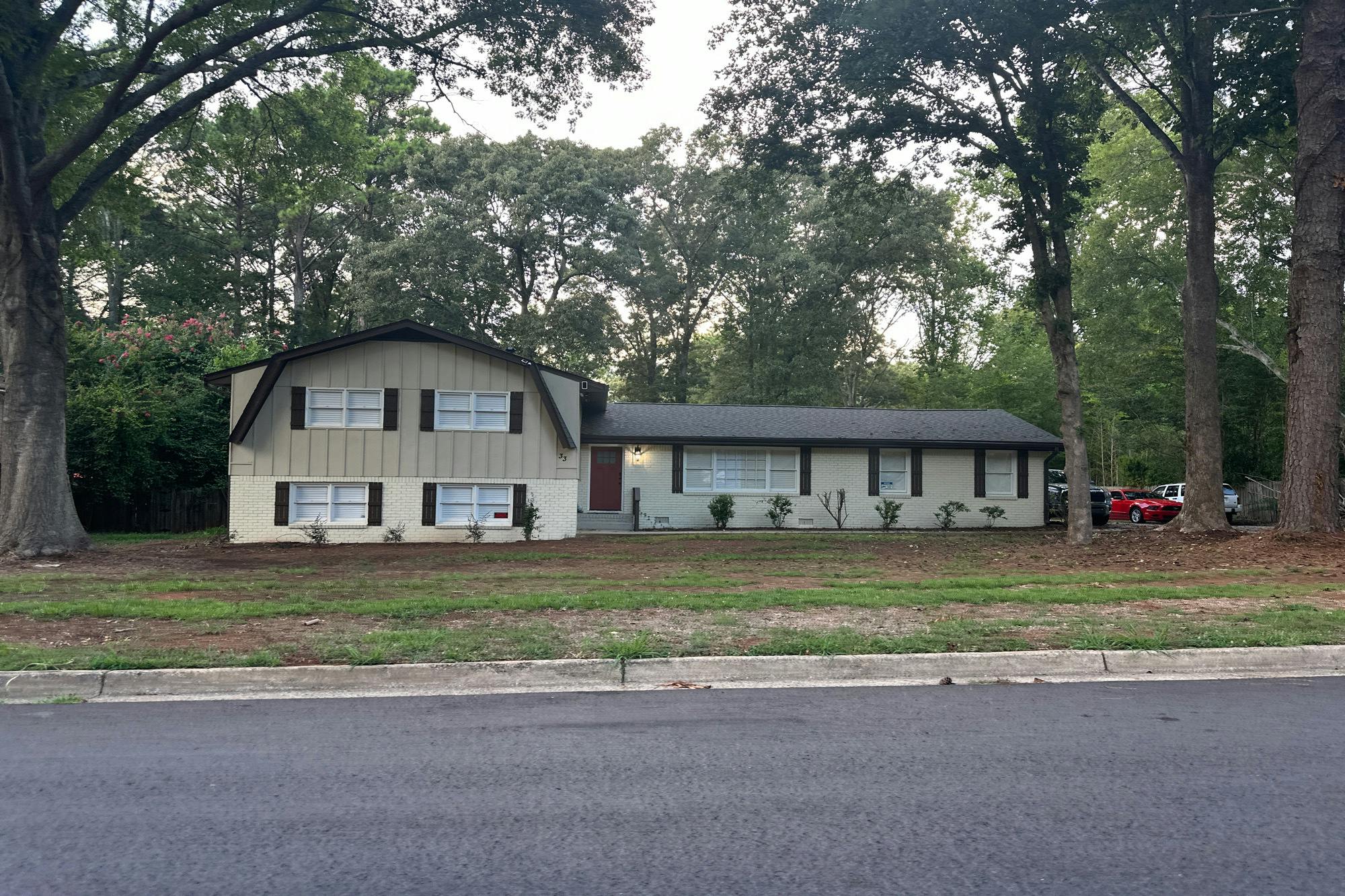 Heron Dr, Riverdale, GA 30274