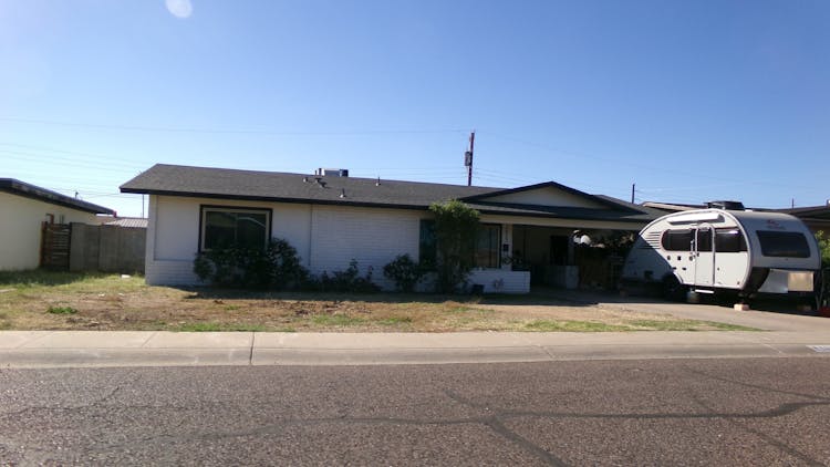 3823 W Harmont Dr Phoenix, AZ 85051, Maricopa County