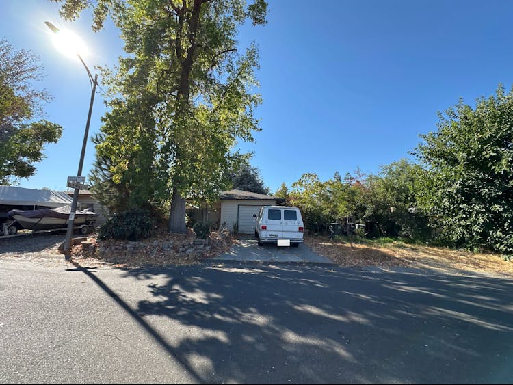 2348 Lloyd Ln Unincorporated Area, CA 95825, Sacramento County