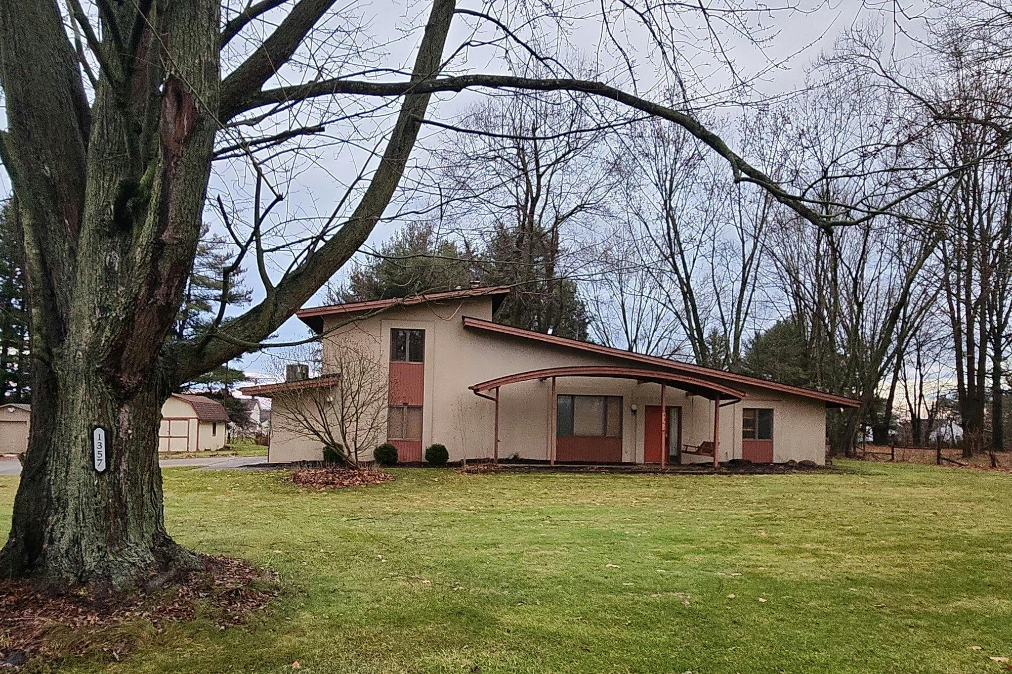 Sollman Ave, Copley, OH 44321