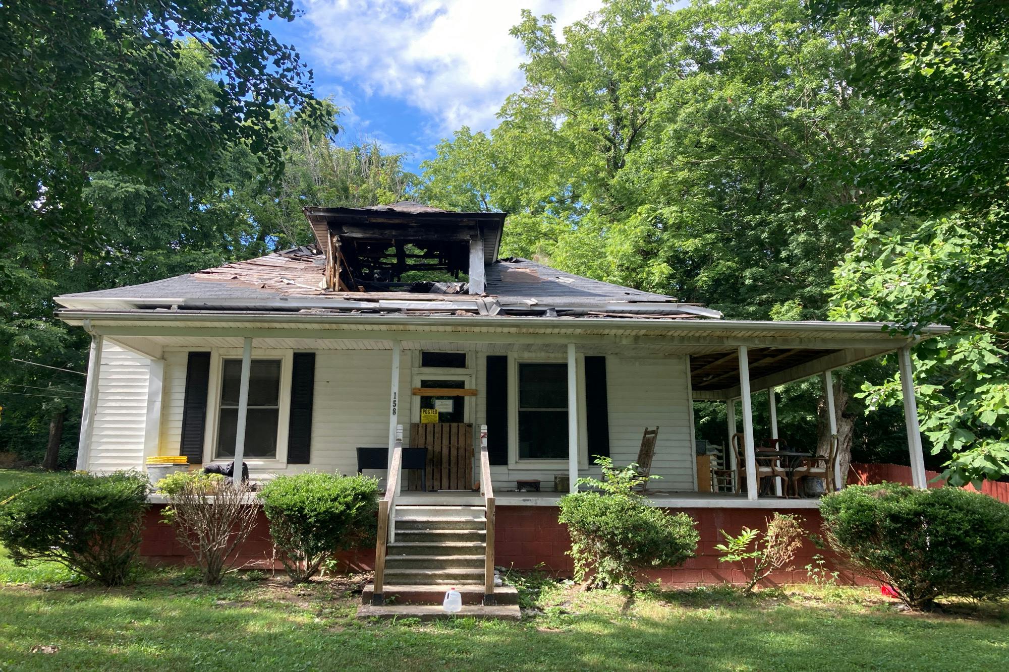 Fairview Ave, Gordonsville, TN 38563