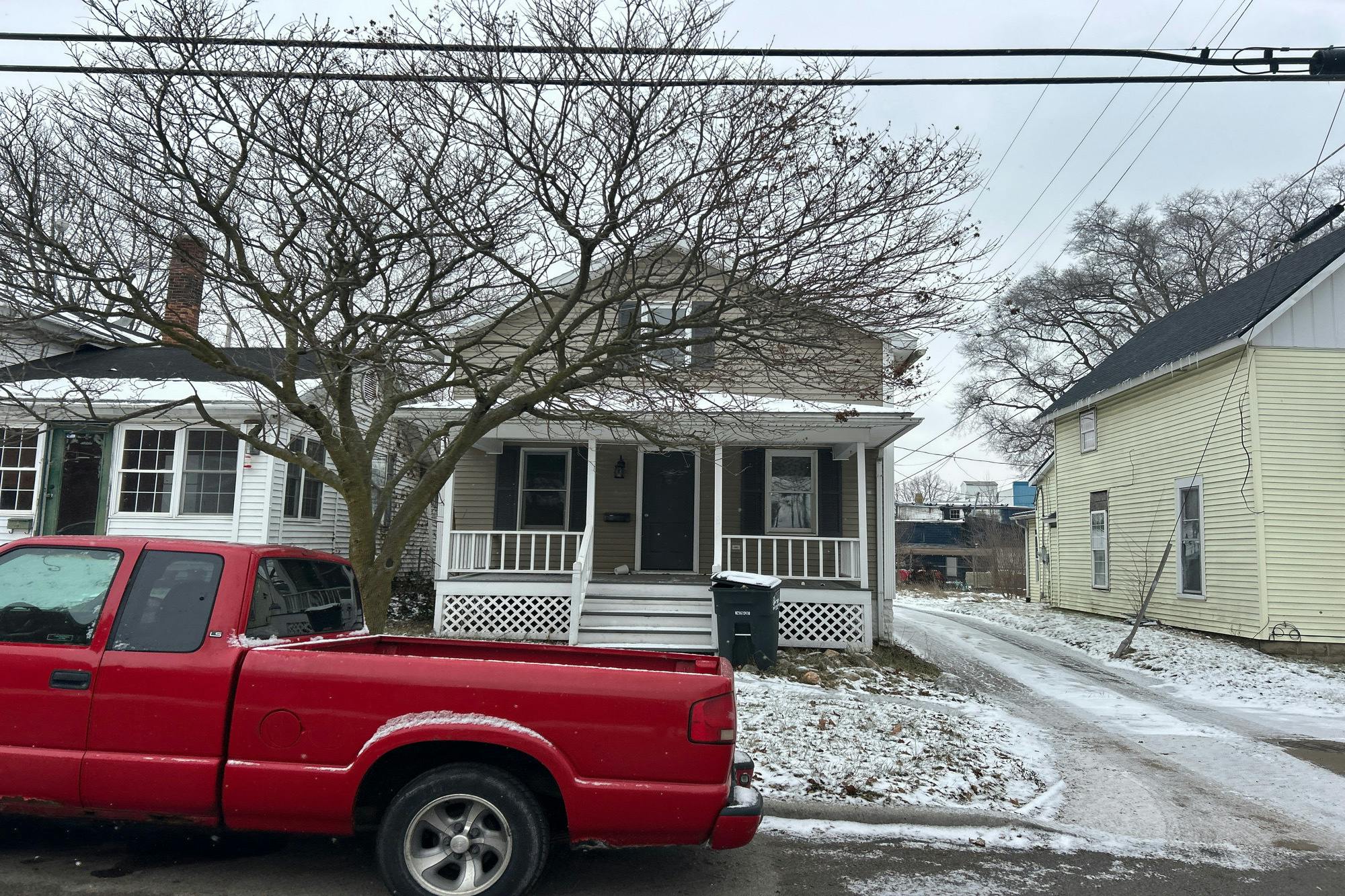Williams St, Kendallville, IN 46755