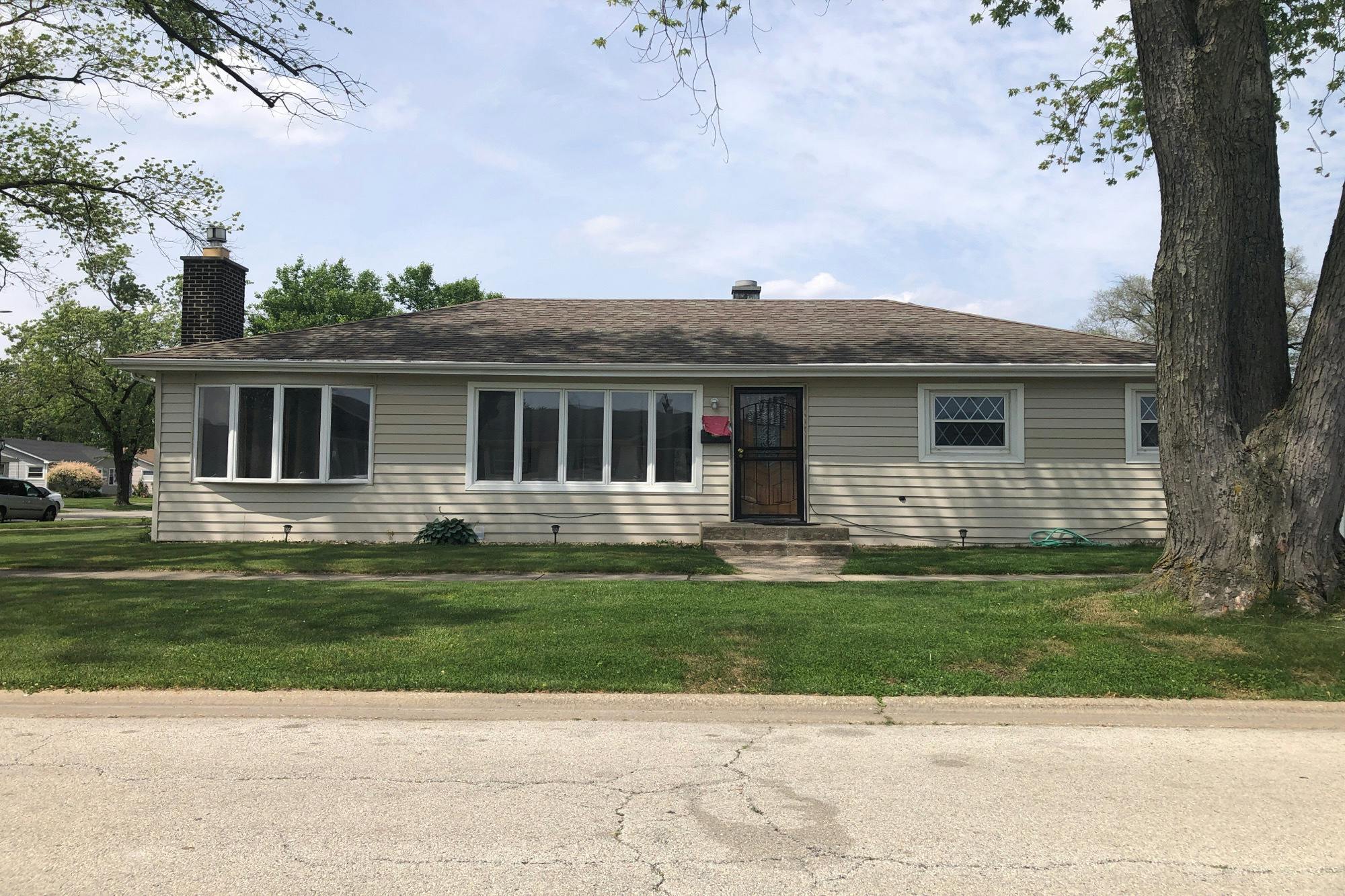 51st Ave, Oak Lawn, IL 60453 #1