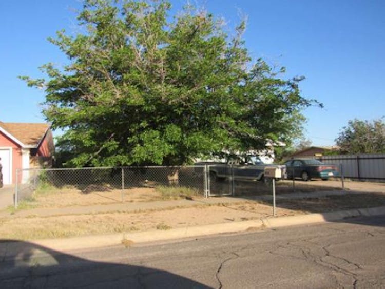 404 S Fir Ave Roswell, NM 88203, Chaves County