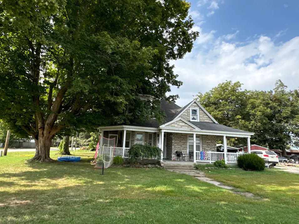 101 N Russell St Oran, MO 63771, Scott County