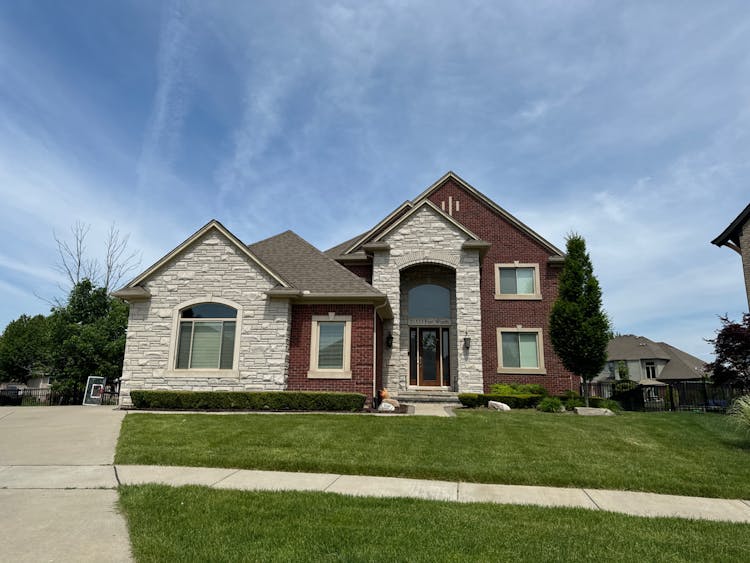 21533 Fort Worth Dr Macomb, MI 48044, Macomb County