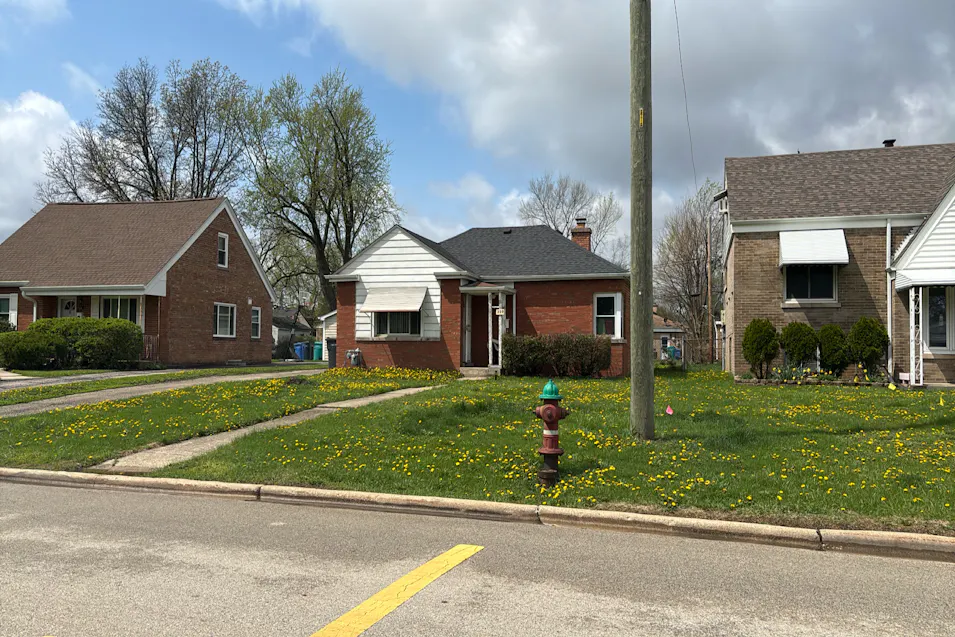 330 Maple Ln Hillside, IL 60162, Cook County