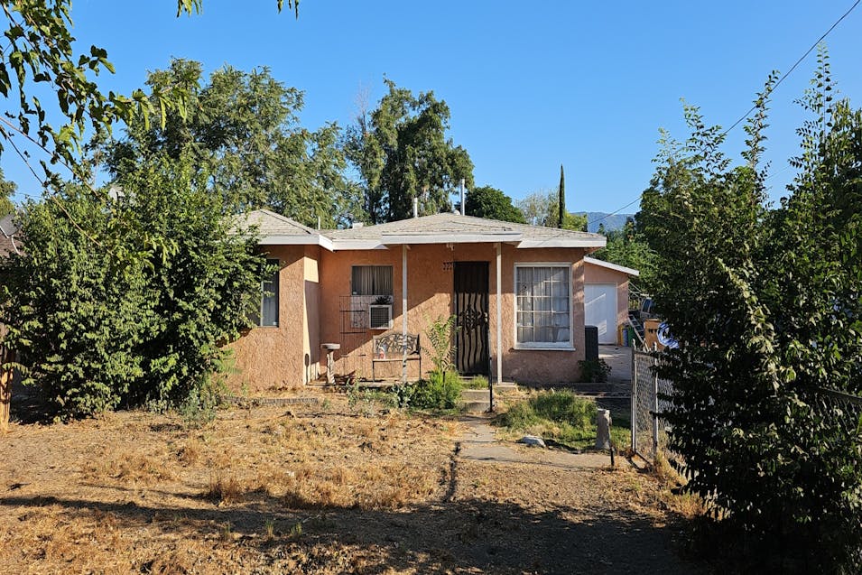 2220 Darby St San Bernardino, CA 92407, San Bernardino County