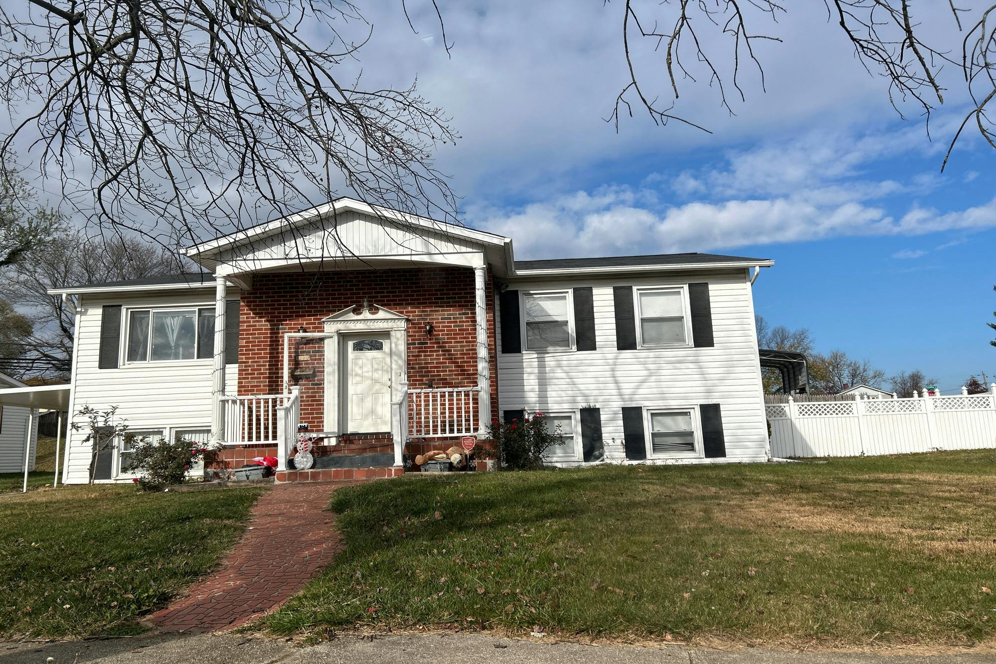 Denbright Rd, Catonsville, MD 21228