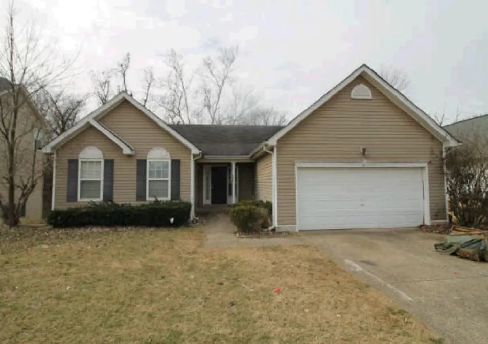 7908 Bridlevista Rd Louisville, KY 40228, Jefferson County