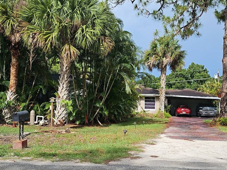 676 NE 28th Ave Okeechobee, FL 34972, Okeechobee County