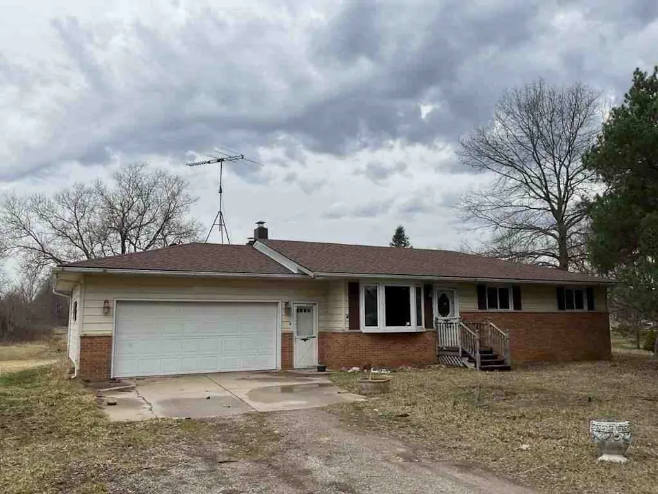 77811 Andrews RD Richmond, MI 48062, Macomb County