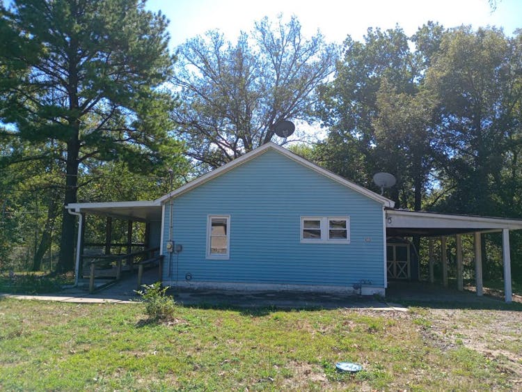 422 Mason St Benton, IL 62812, Franklin County