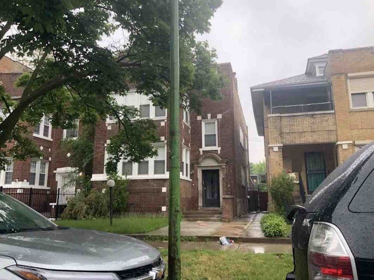 7927 Champlain Ave Chicago, IL 60619, Cook County