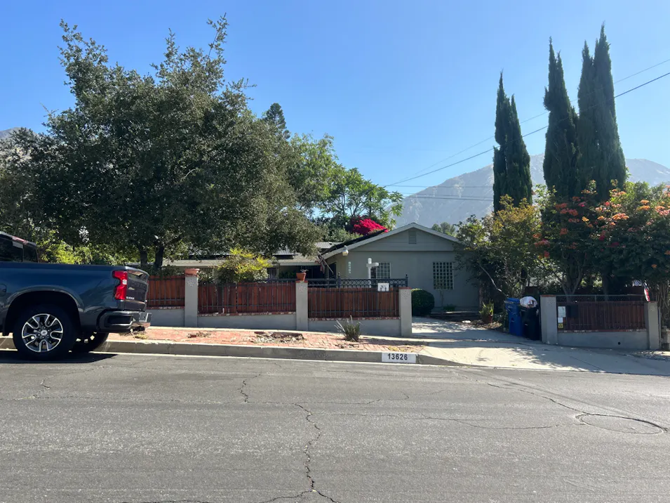 13626 Shablow Ave Sylmar, CA 91342, Los Angeles County