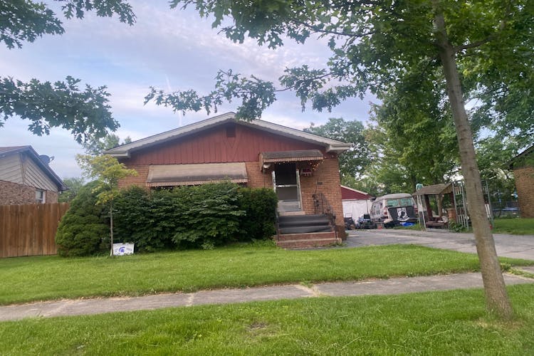 405n Manchester Drive Chicago Heights, IL 60411, Cook County