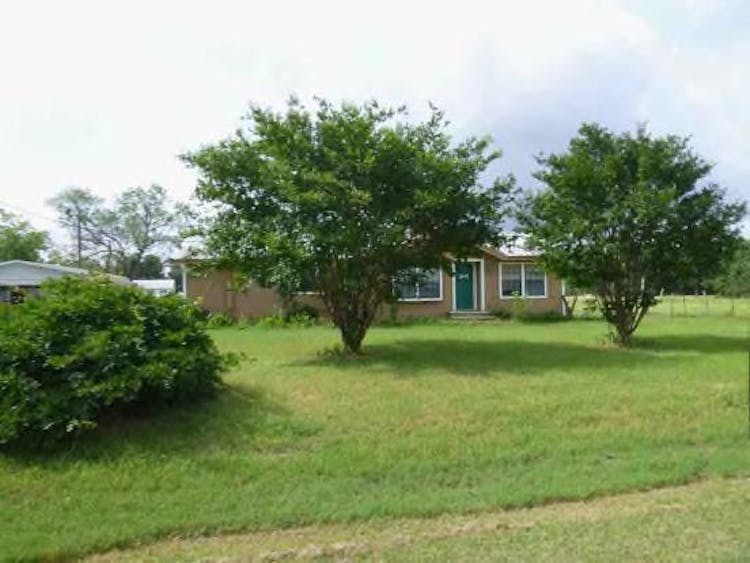 109 Brookshire Riesel, TX 76682, McLennan County