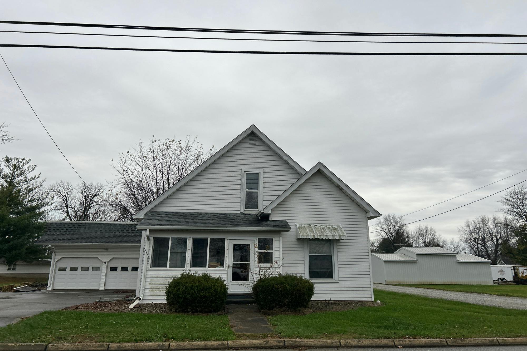 11th St, Rushville, IN 46173