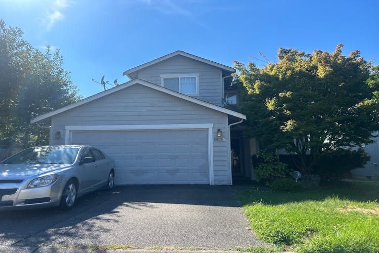 26825 27th Place South Kent, WA 98032, King County