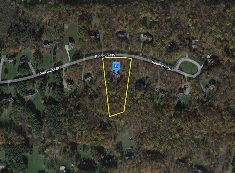 11765 Pinehurst Drive,Chardon, OH 44024, Geauga County