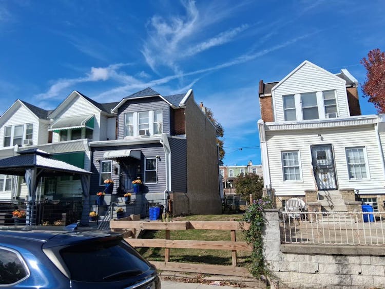 5727 Florence Ave Philadelphia, PA 19143, Philadelphia County