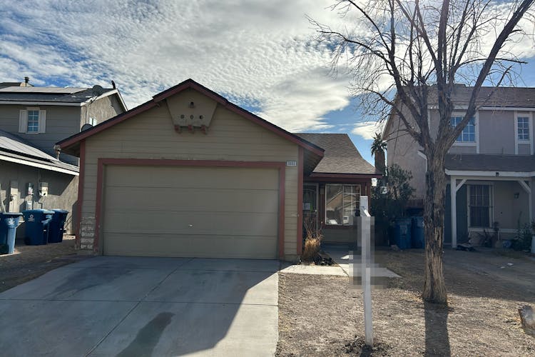 3853 Kellogg Ave Las Vegas, NV 89115, Clark County